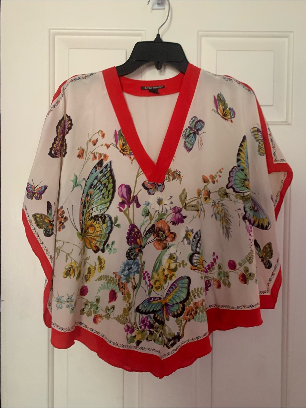 Lucky Brand 100%  Silk flowy poncho style butterfly top size Small